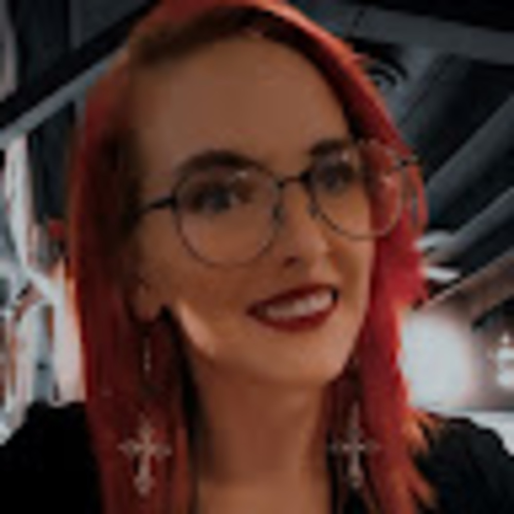 Meet your Posher, Hayley